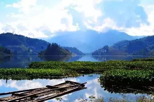 全云南最美的10个露营地推荐之二： 龙陵蚌渺湖