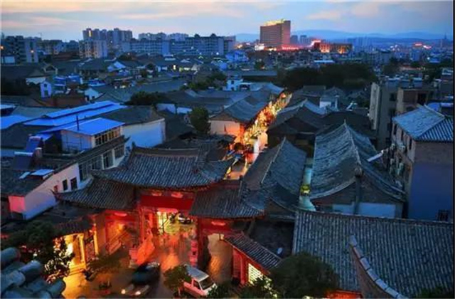 云南传媒公司：云南小城建水，一座真正活着的古城