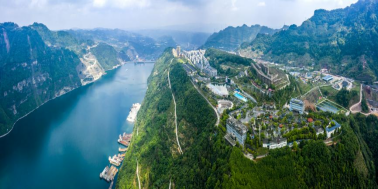 云南公司团队活动策划,云南公司策划活动,昭通旅行社:昭通西部大峡谷值得你游玩！
